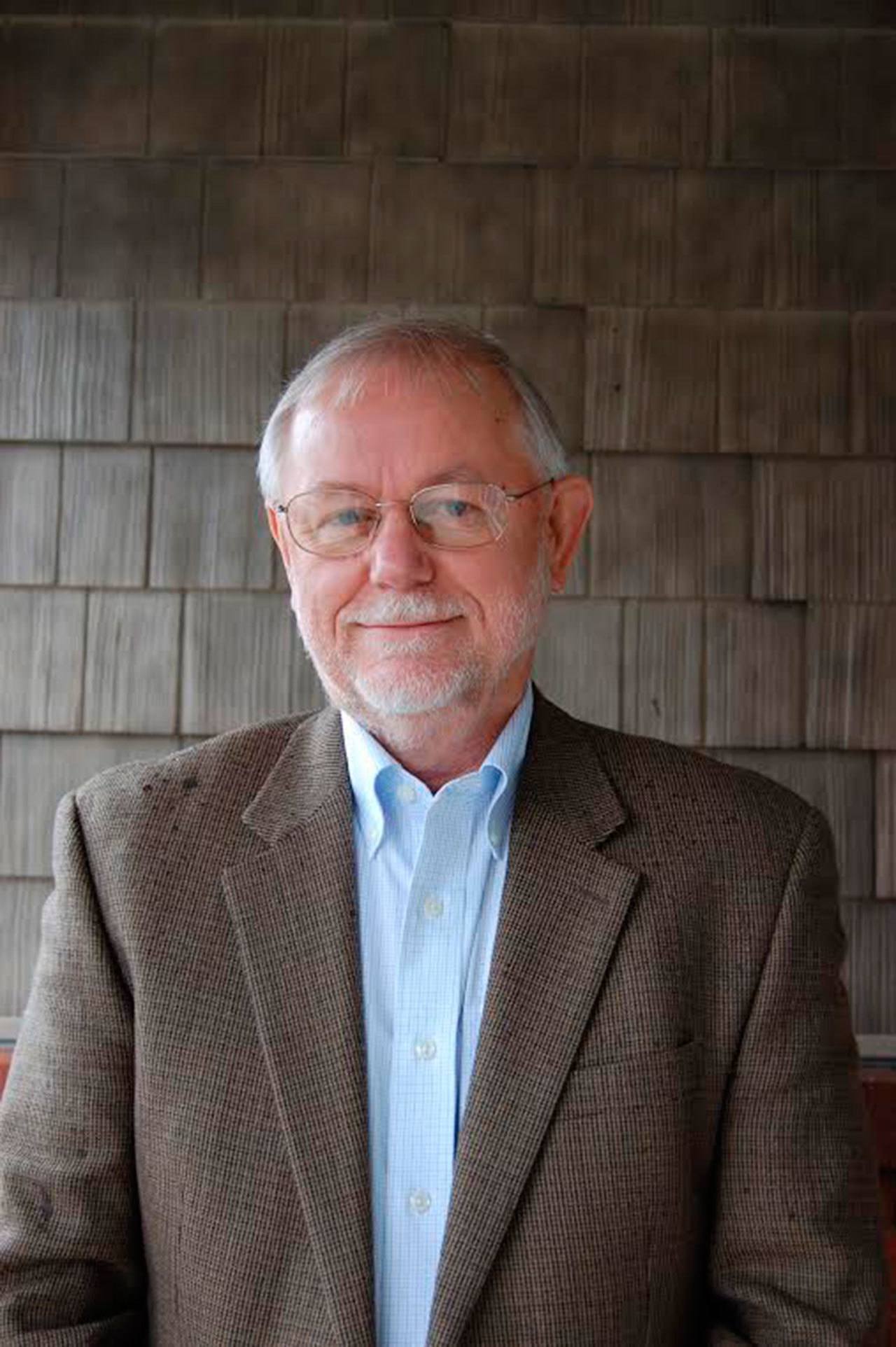 Petersen takes over as president of Rotary Club of Everett