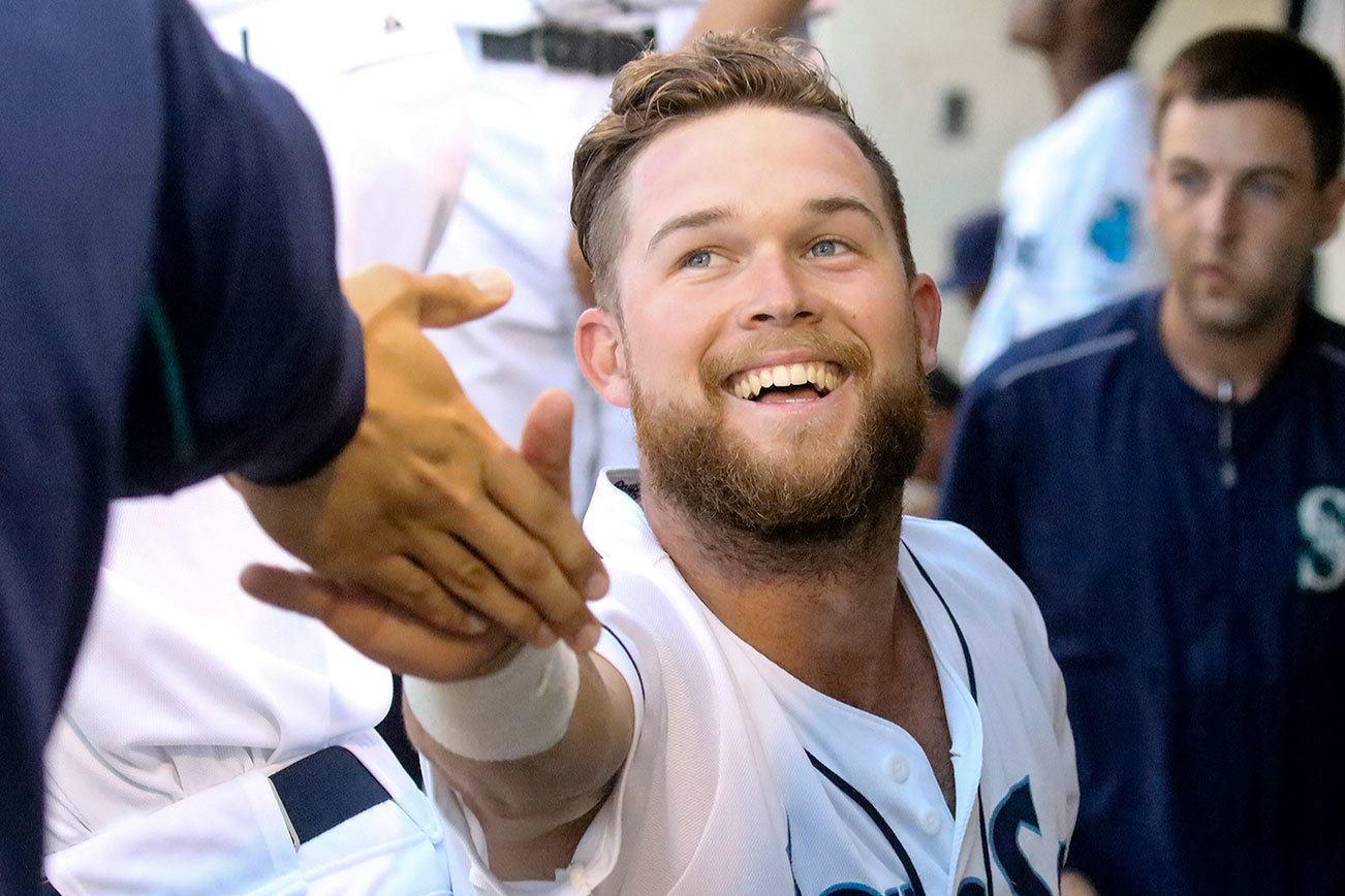 M’s top pick Lewis, AquaSox explode in 12-1 rout of Emeralds