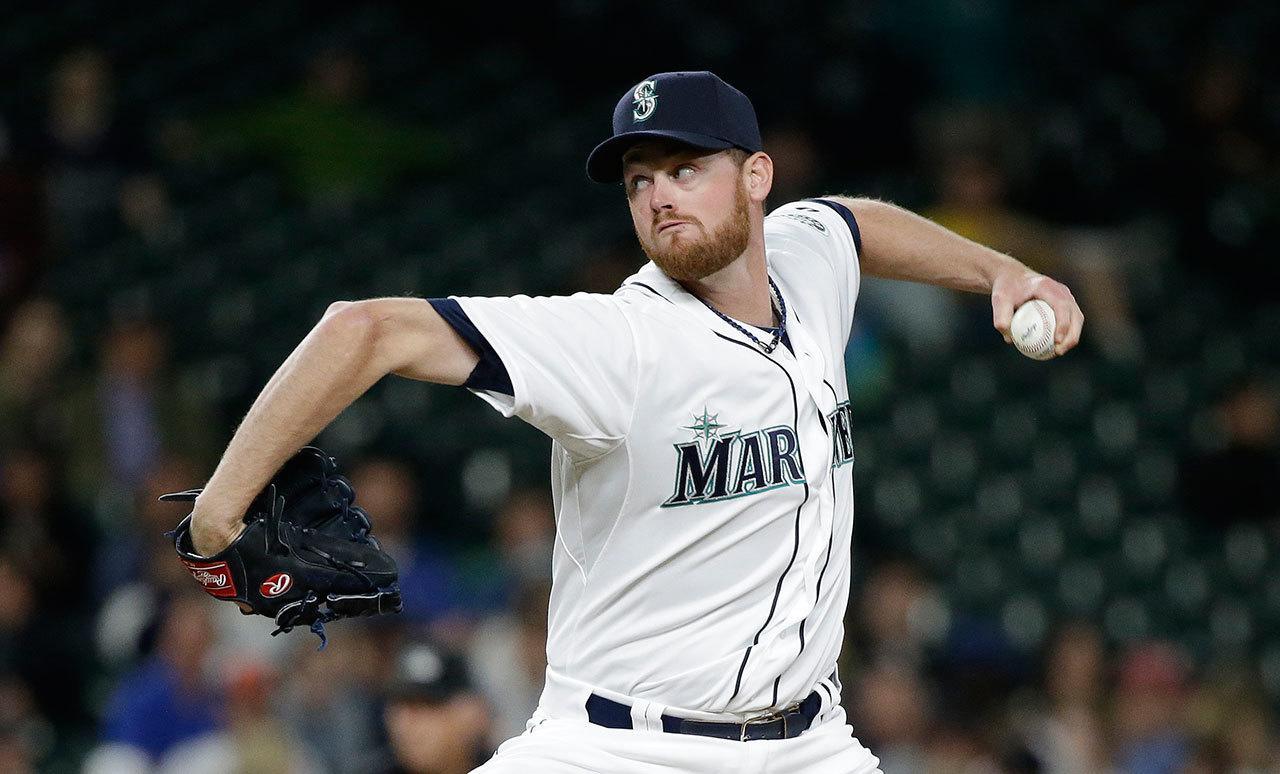 Mariners relief pitcher Charlie Furbush in action against the Astros in a game April 20, 2015, in Seattle. Furbush pitched two-thirds on an inning in a rehab appearance Friday for the Everett AquaSox (AP Photo/Elaine Thompson)