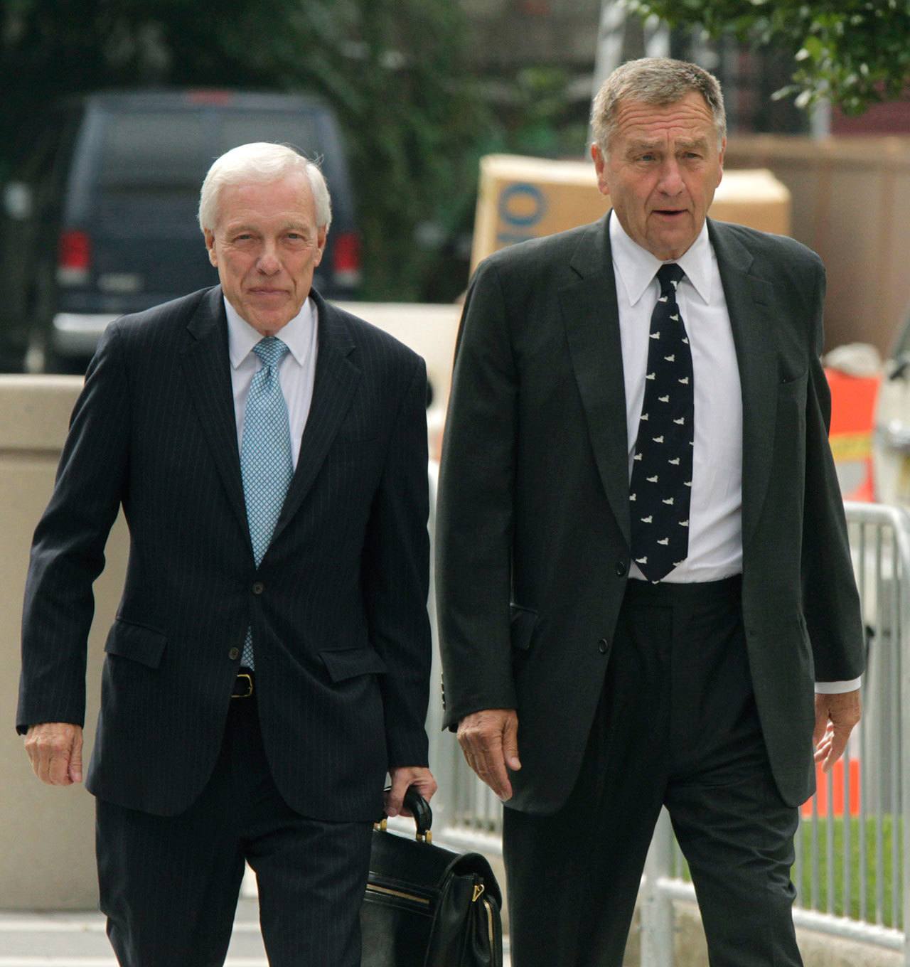 Christie ally guilty, squeezed airline for route to 2nd home ...