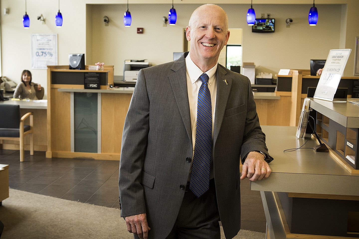 Everett’s Mountain Pacific Bank celebrates 10-year anniversary