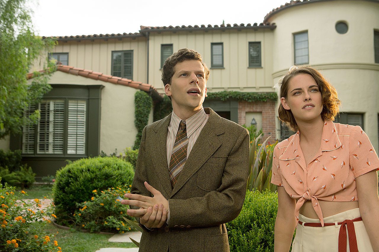 Jesse Eisenberg and Kristen Stewart star in Woody Allen’s “Cafe Society.” The movie’s nostalgic premise is good, but it falls flat in execution. (Sabrina Lantos / Lionsgate)