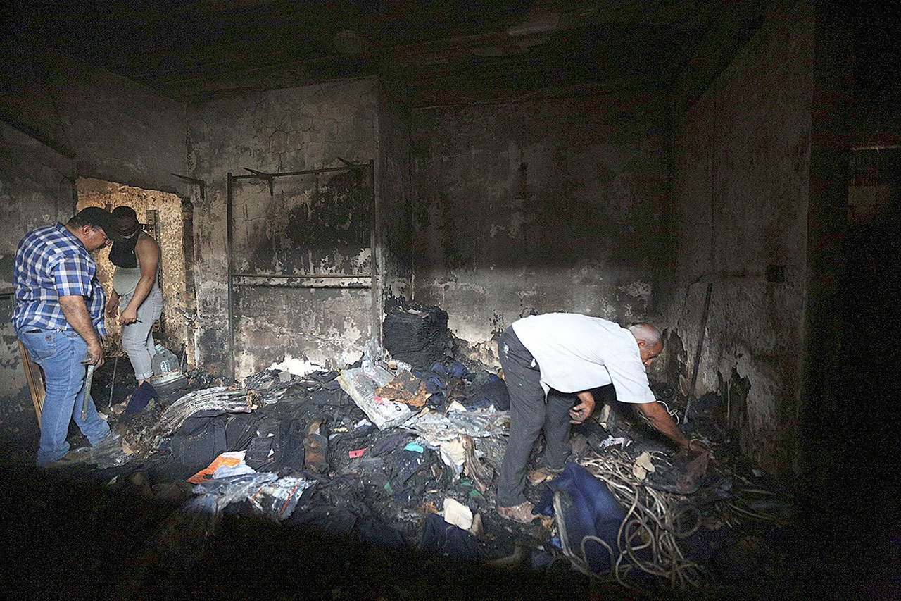 Iraq minister resigns as bombing death toll reaches 175