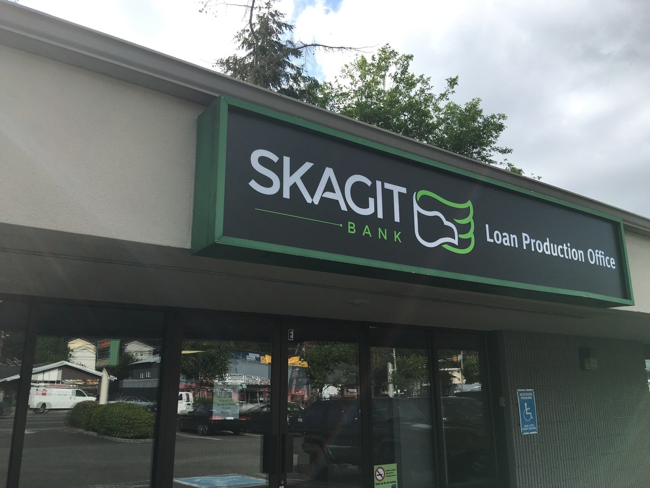 Skagit Bank has opened a new Loan Production Office in Everett.
