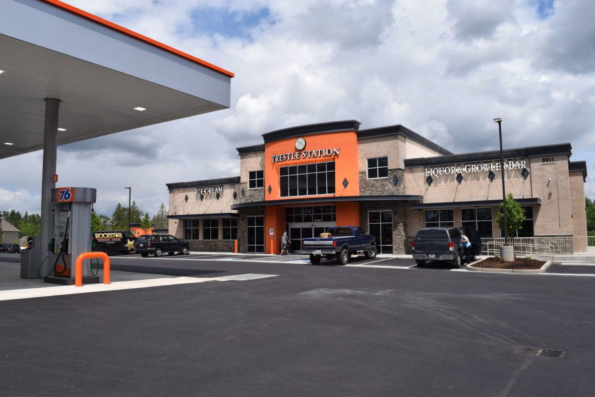 Growlers, ice cream — everything you want from a gas station