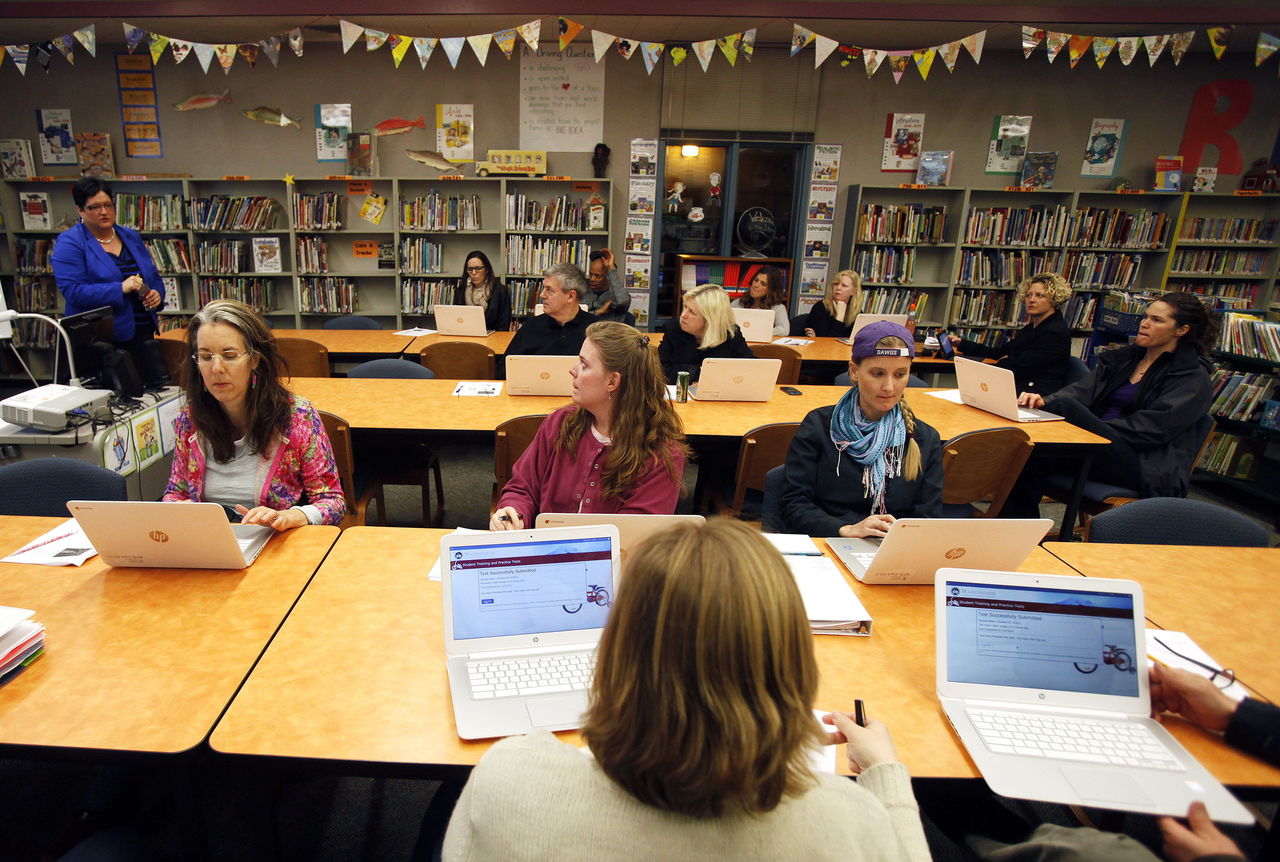 Elementary school parents attend a workshop in March of 2015 at Whittier Elementary introducing parents to the new online Smarter Balanced Assessment testing system Everett Public Schools and other schools districts adopted that spring.