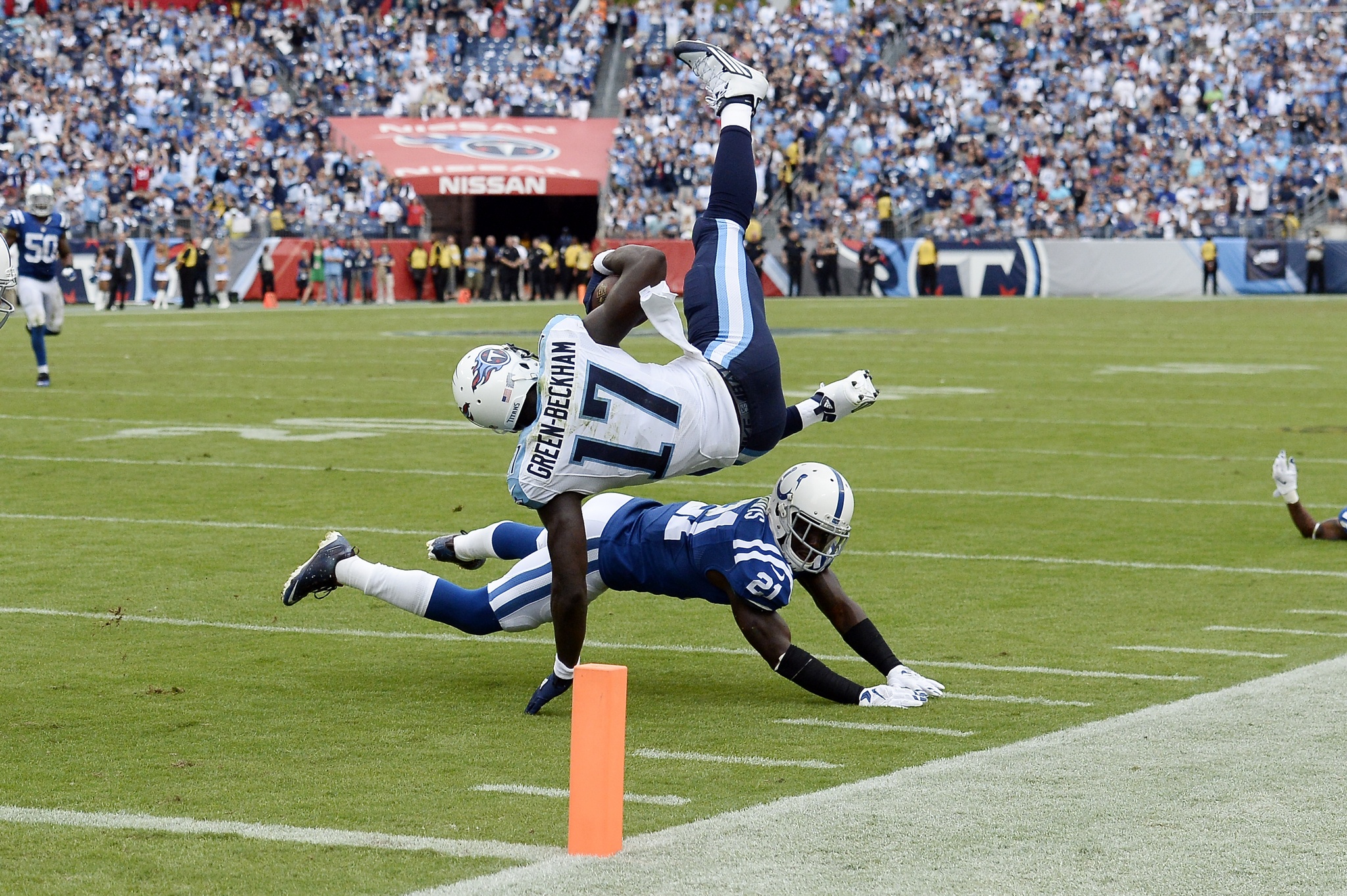 Titans trade wide receiver Green-Beckham to Eagles