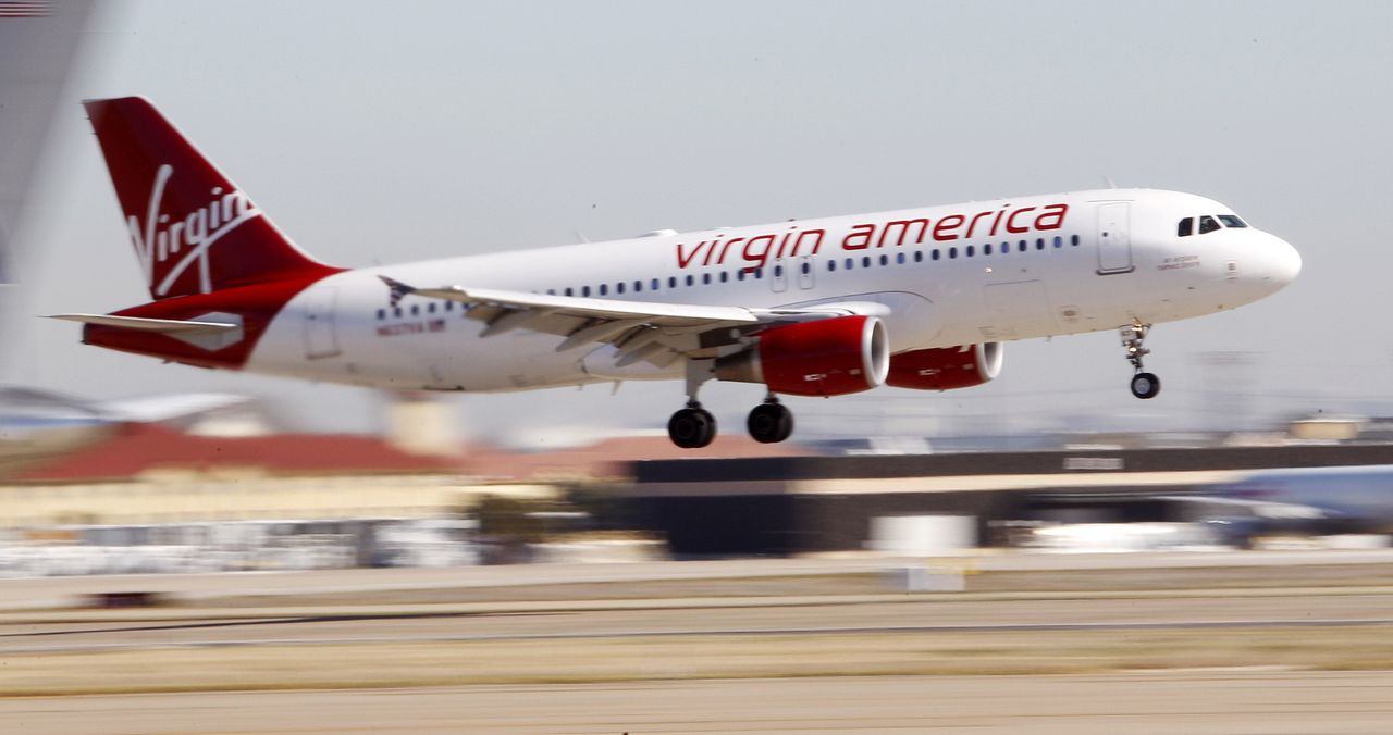 Virgin America’s inaugural flight between Los Angeles and Dallas-Fort Worth International Airport lands in Texas in 2010.