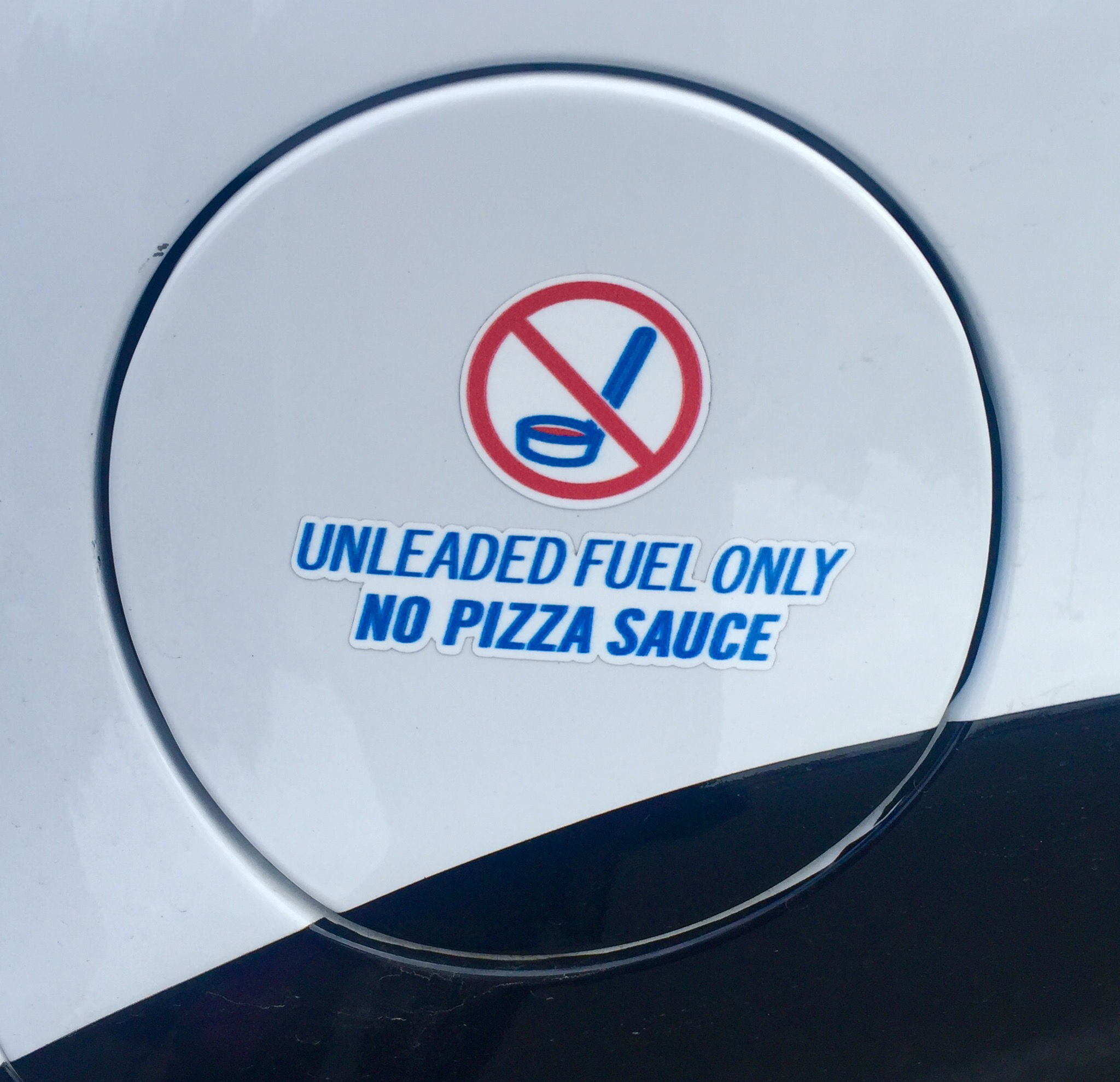 Saucy new pizzamobile delivers pies around Snohomish County