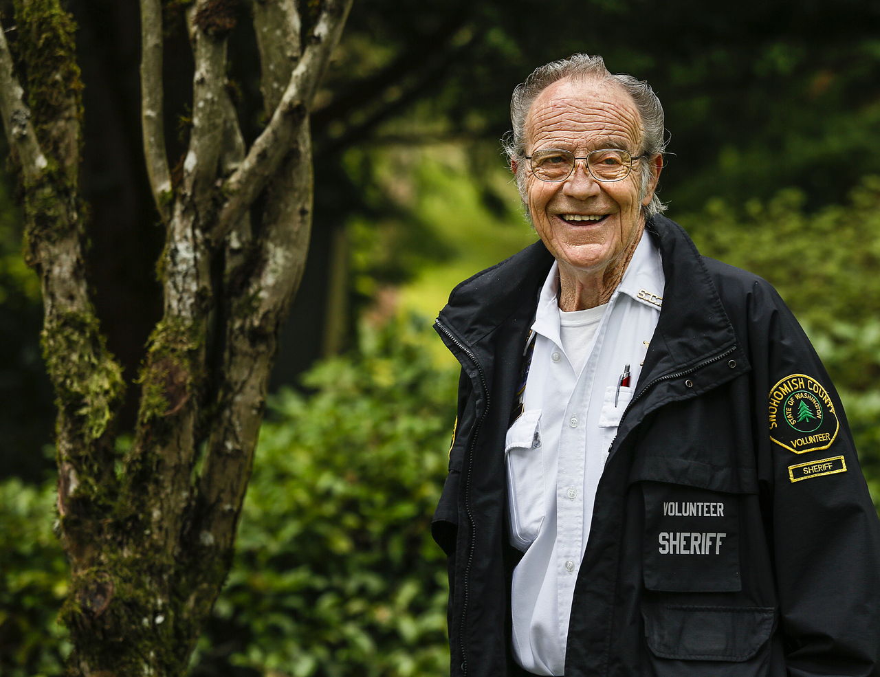 Snohomish County Sheriff’s Office volunteer of the year is Fred Mack. Again. The highly appreciated tracker of people with dementia, Alzheimers, or any other cause for wandering off, won the same award about 15 years ago.