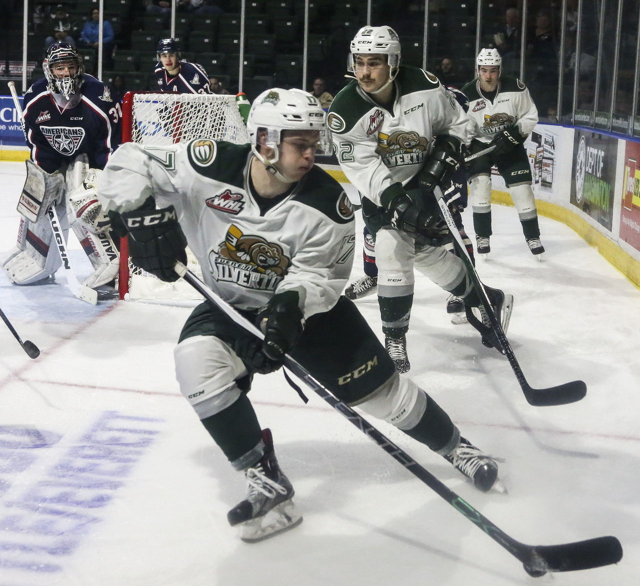 Everett’s Matt Fonteyne controls the puck against the Tri-City Americans on Feb. 28 in Everett. Fonteyne has earned the trust of his Silvertips teammates and coaches by being trustworthy and reliable.