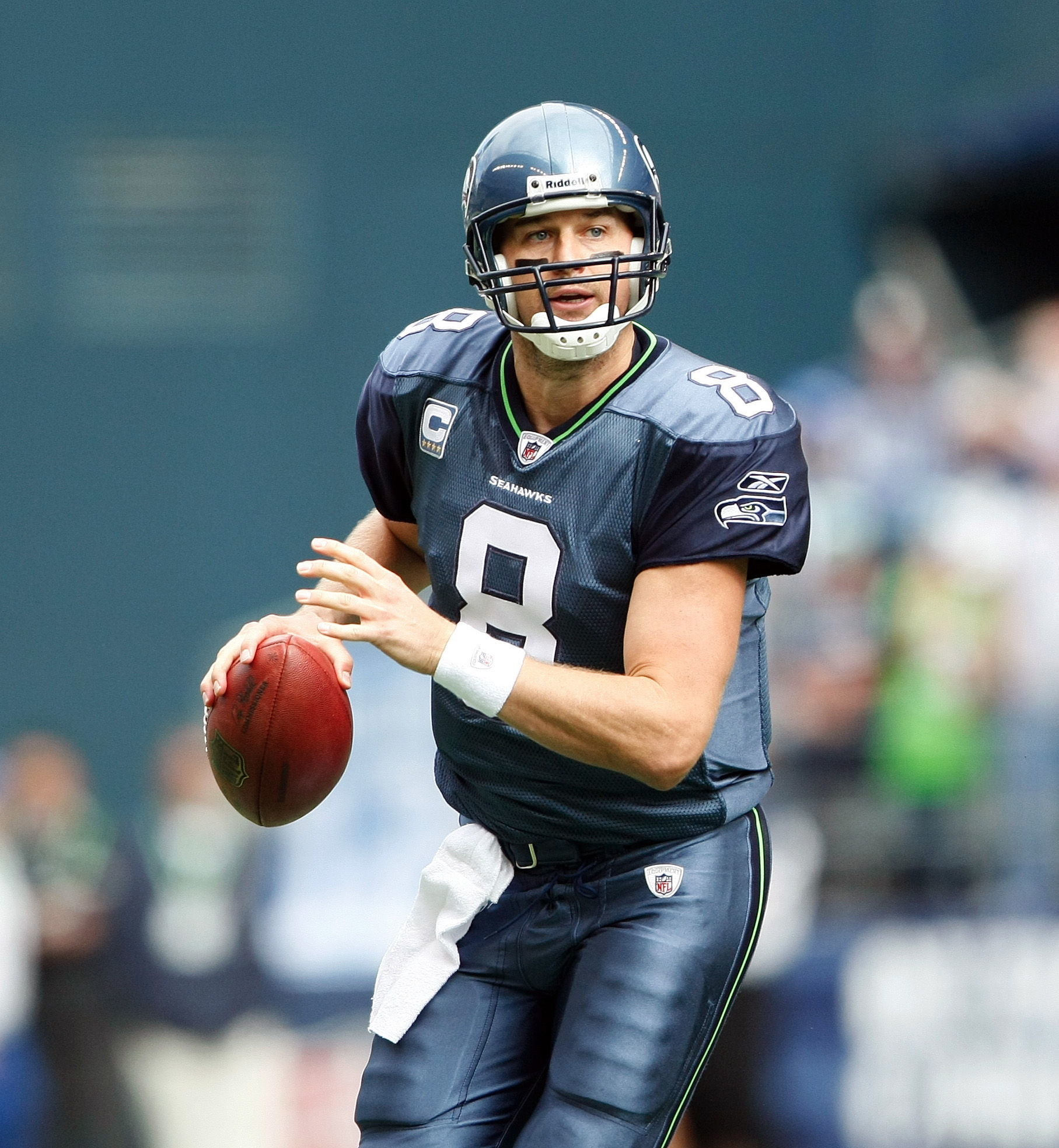 Jennifer Buchanan / The Herald quarterback Matt Hasselbeck Photo taken 092610 Sports - NFL football - San Diego Chargers at Seattle Seahawks