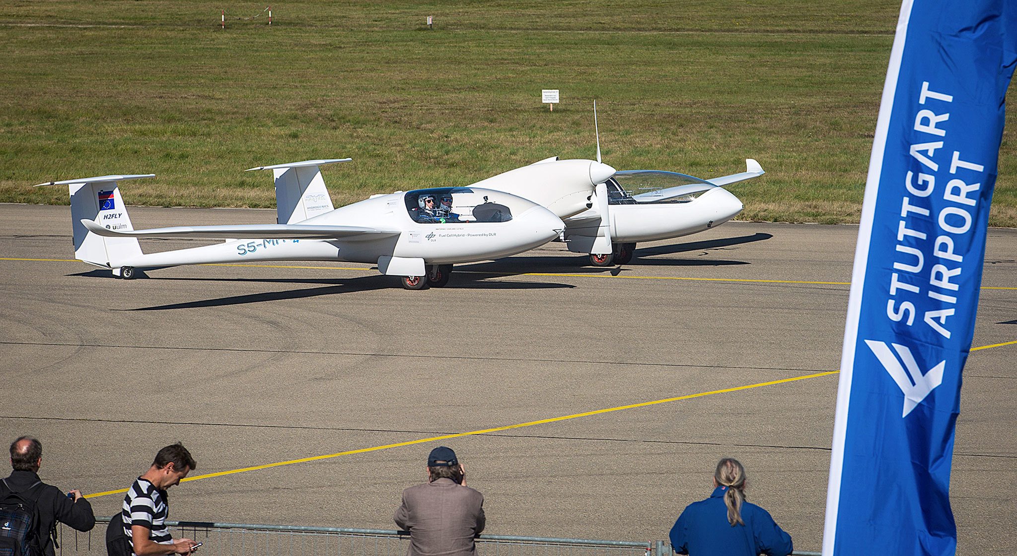 The world’s first four-seater plane that uses emission-free hybrid fuel-cells to fly is pictured at the airport in Stuttgart, Germany, on Thursday. (Christoph Schmidt/dpa)