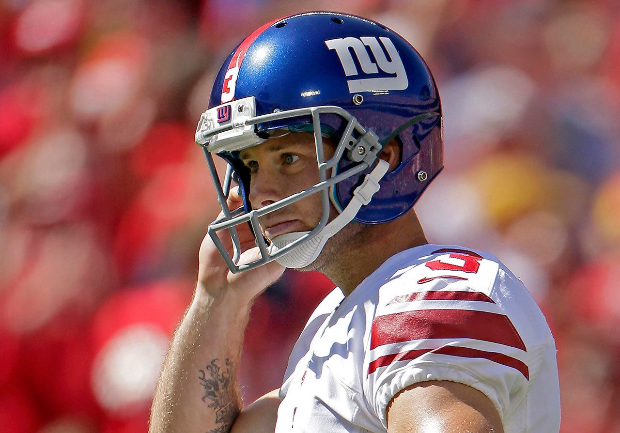 Giants kicker Josh Brown reacts after missing a field goal during the first half of a game against the Chiefs in 2013 at Arrowhead Stadium in Kansas City, Mo. (AP Photo/Charlie Riedel, File)