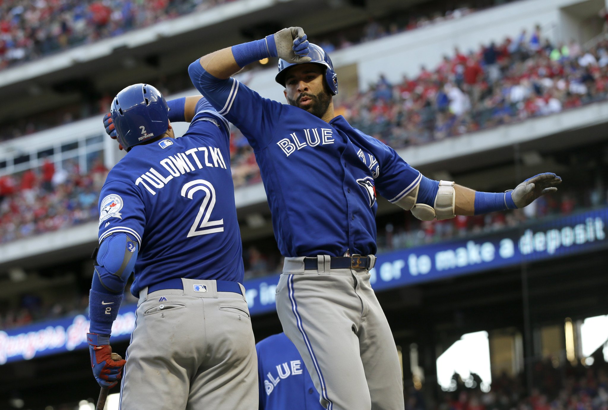 Estrada, Blue Jays romp in 10-1 win over Texas in ALDS Game 1