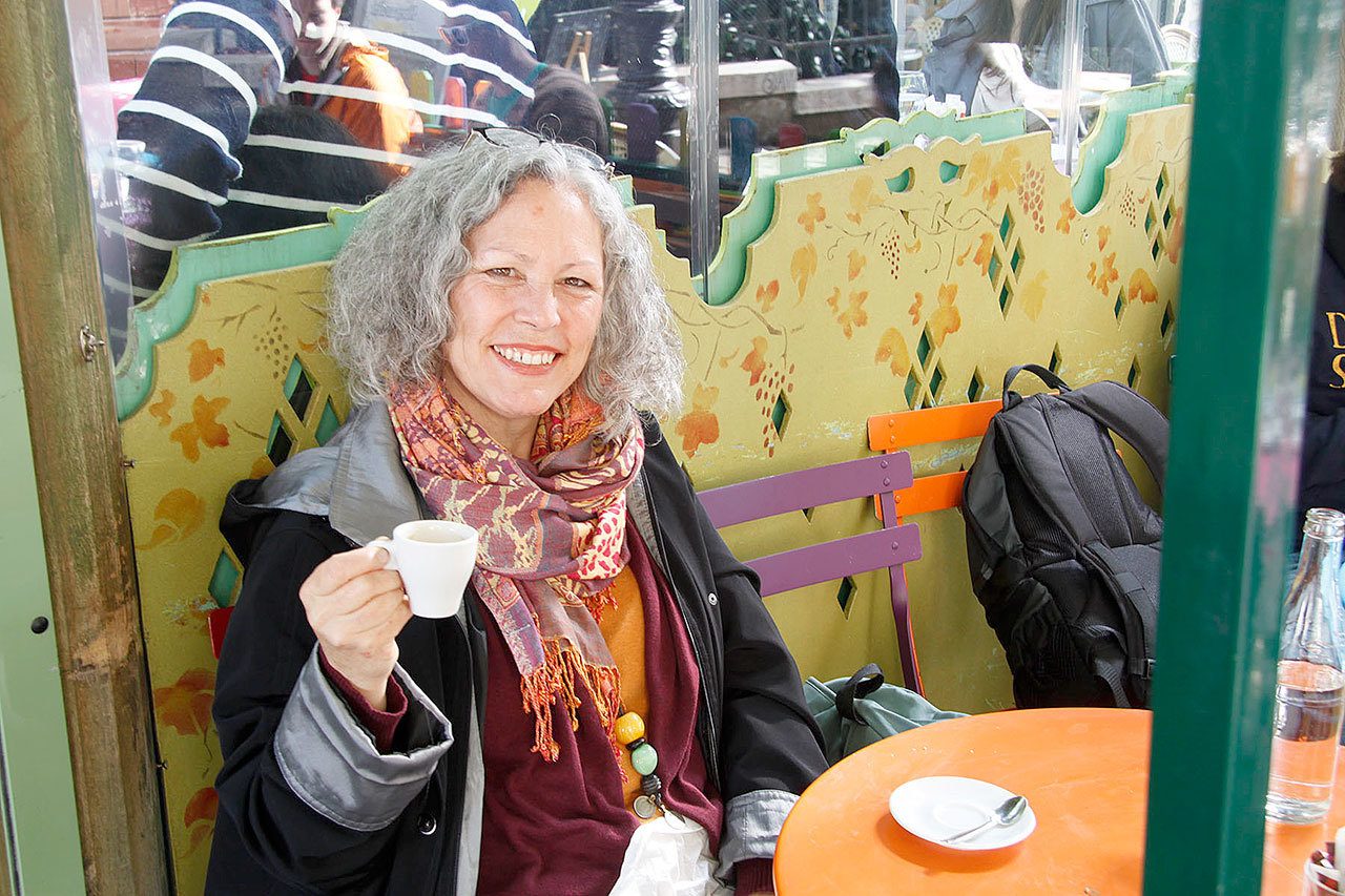 It’s easier to get an outdoor table in Paris during the off-season: Linger over a cafe au lait by a toasty outdoor heater and watch the world go by.