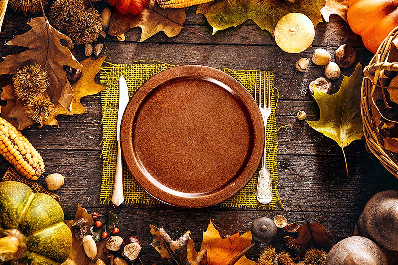 Control Thanksgiving portions — but heap your plate with joy