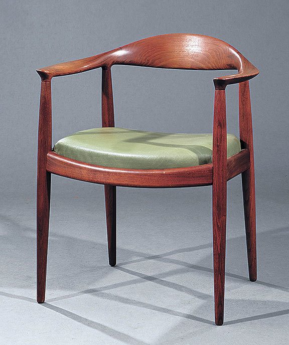 “The Chair,” a famous and comfortable chair, sold for $610. It is one of the 200 designs for chairs created by Hans Wegner of Denmark. (Cowles Syndicate Inc.)