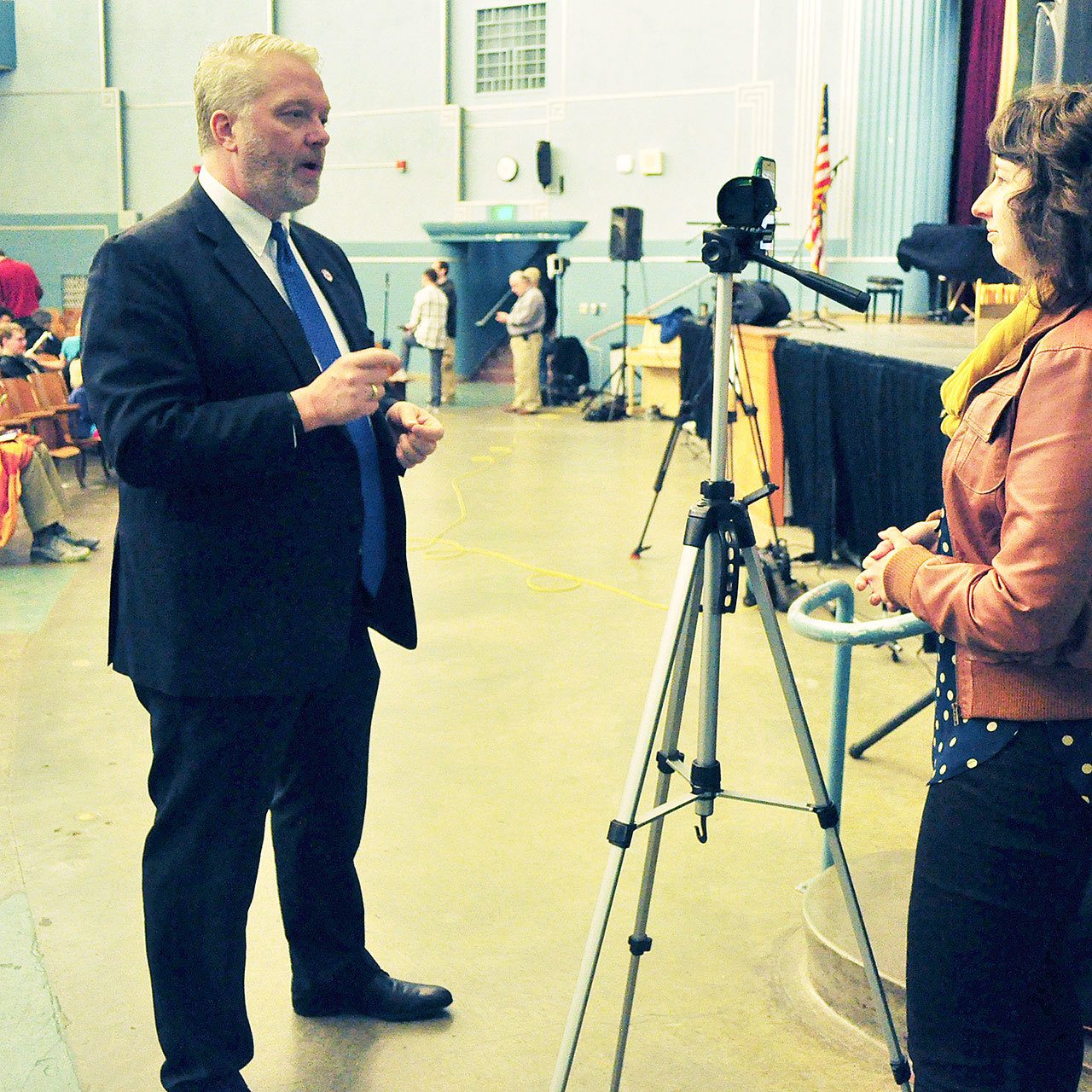 Washington State Democratic Party chairman Jaxon Ravens at the Democratic precinct caucuses in Seattle last March. (Joe Mabel via Wikimedia Commons)