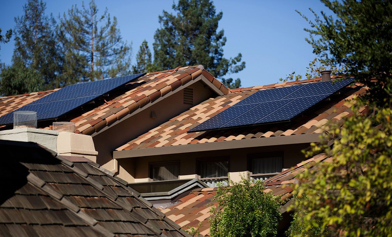 Claudia and Bill Coleman, Los Altos homeowners, added solar and battery system to their home last year. (Dai Sugano/Bay Area News Group/TNS)