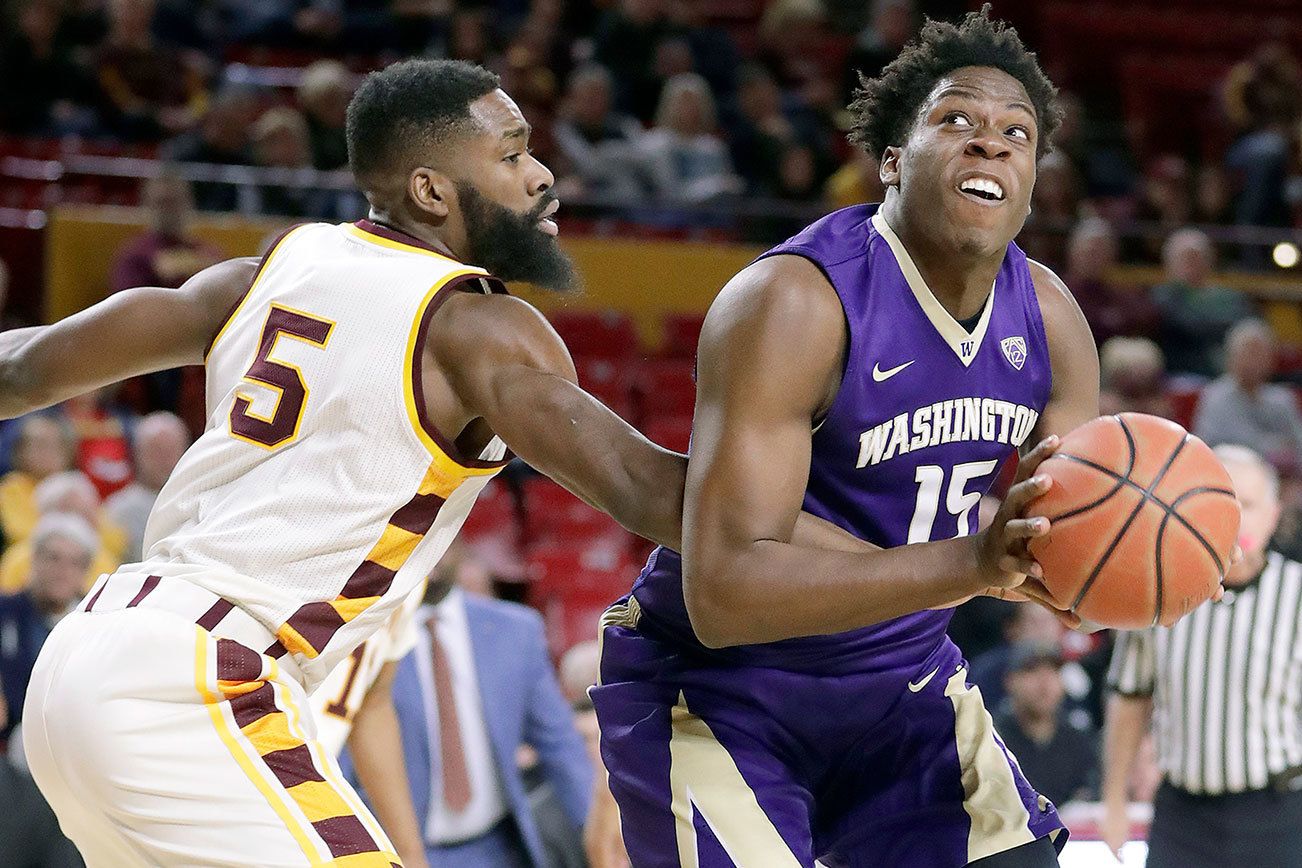 At Arizona, Huskies must fix offense to compete with Wildcats