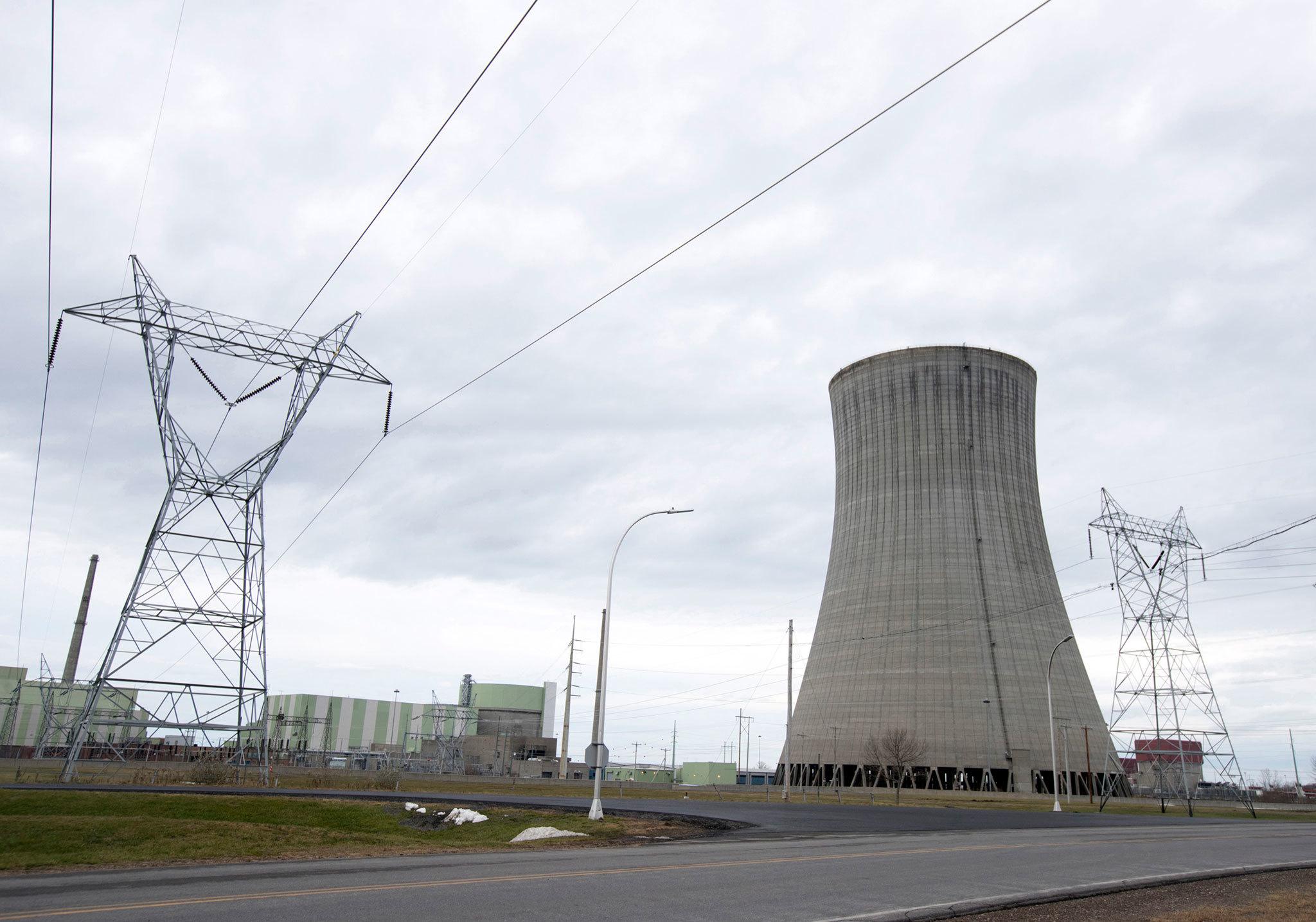 The Nine Mile Point nuclear power plant in Oswego, N.Y., is one that New York state is betting big on for its energy needs. The state is putting up $7.6 billion in subsidies to ensure that the plant, one of the nation’s oldest, and a few other upstate nuclear plants stay open. (AP Photo/Mike Groll)