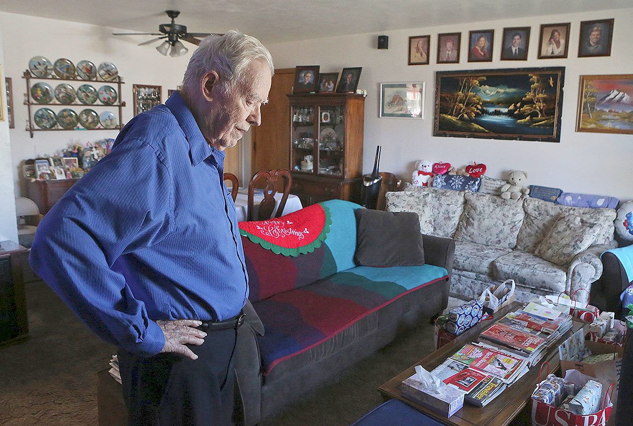 Bob King, 87, reflects on his career with Boeing at his home in Kirkwood, Missouri, on Dec. 22. (J.B. Forbes/St. Louis Post-Dispatch)