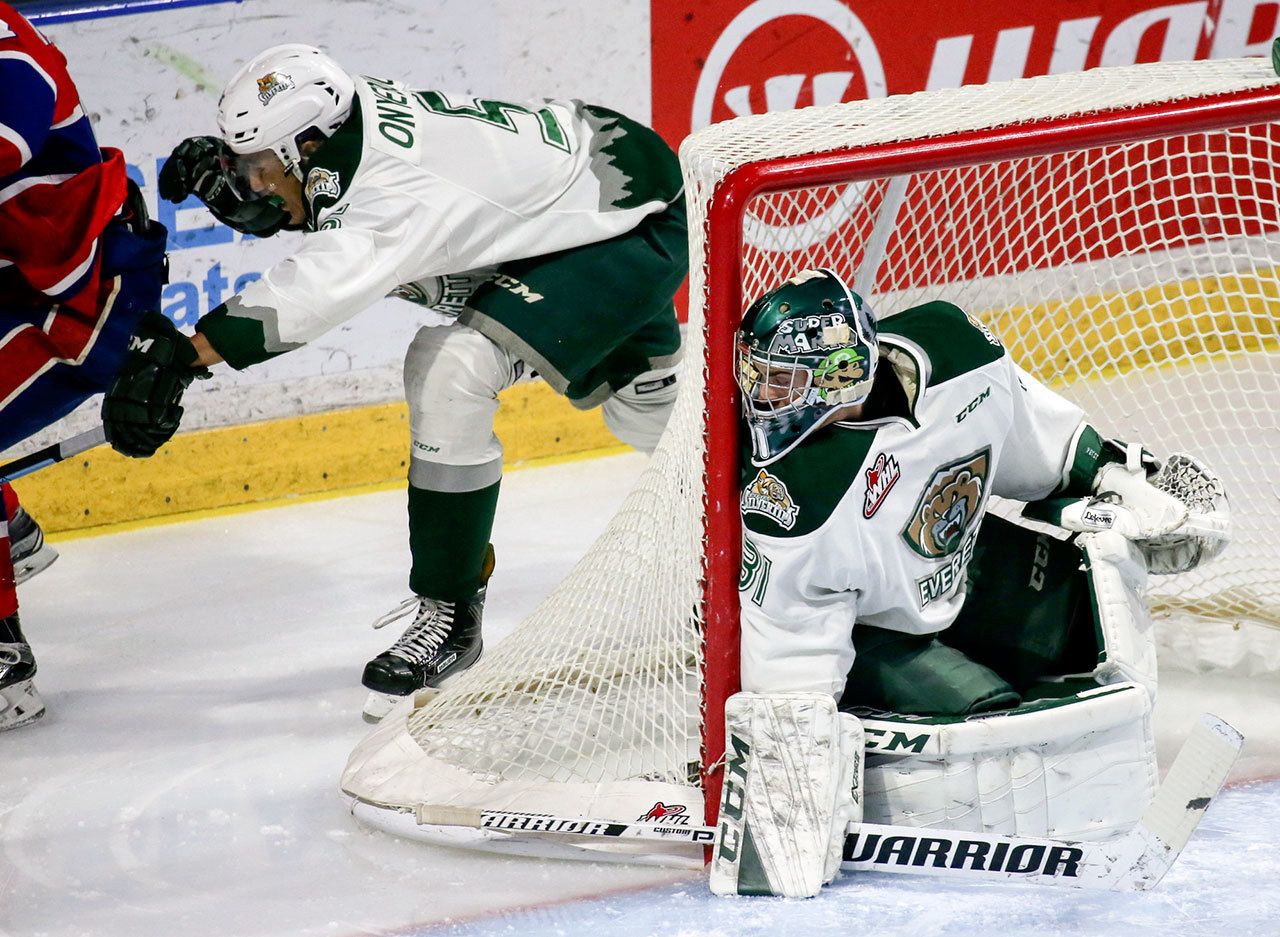 Silvertips goalie Mario Petit tracks the play Wednesday night at Xfinity Arena in Everett on January 11, 2017. The Silvertips won 5-0. (Kevin Clark / The Herald)