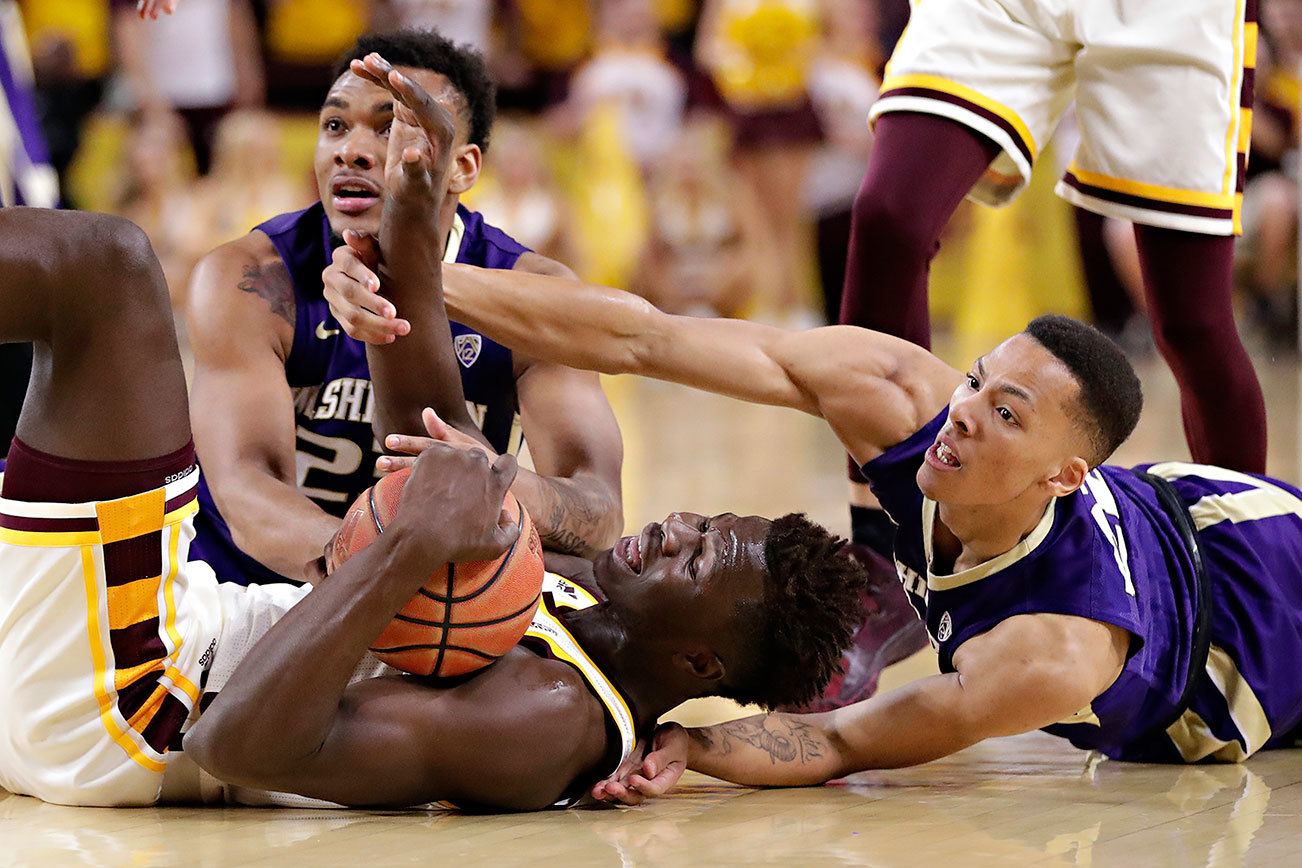 Huskies fall to 2-6 in Pac-12 play with 86-75 loss to Arizona St.