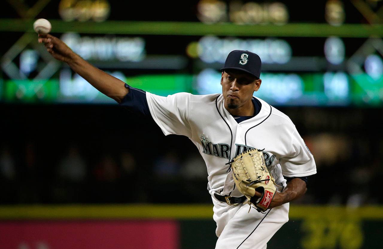 Mariners closer Edwin Diaz throws during a game against the Rangers on Sept. 8, 2016, in Seattle. (AP Photo/Ted S. Warren)