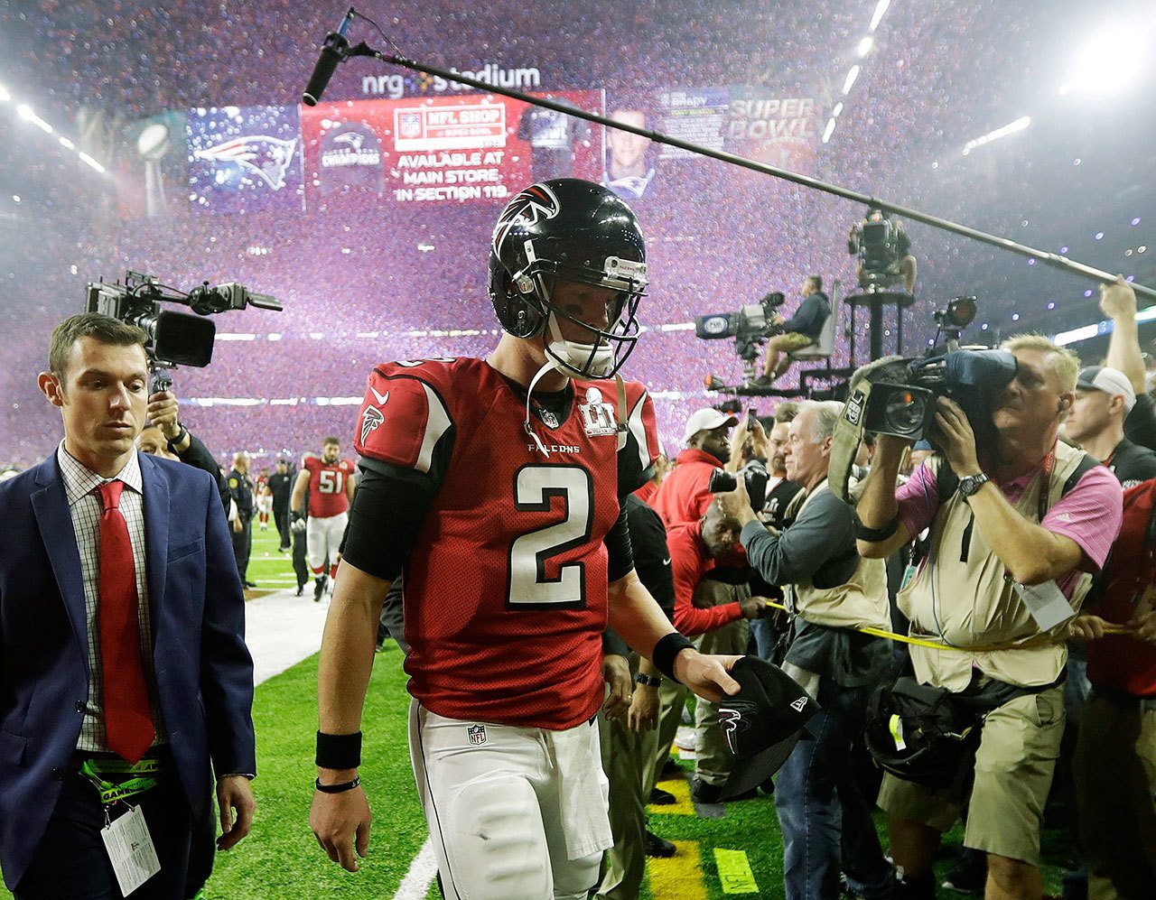 Falcons collapse on NFLs biggest stage HeraldNet