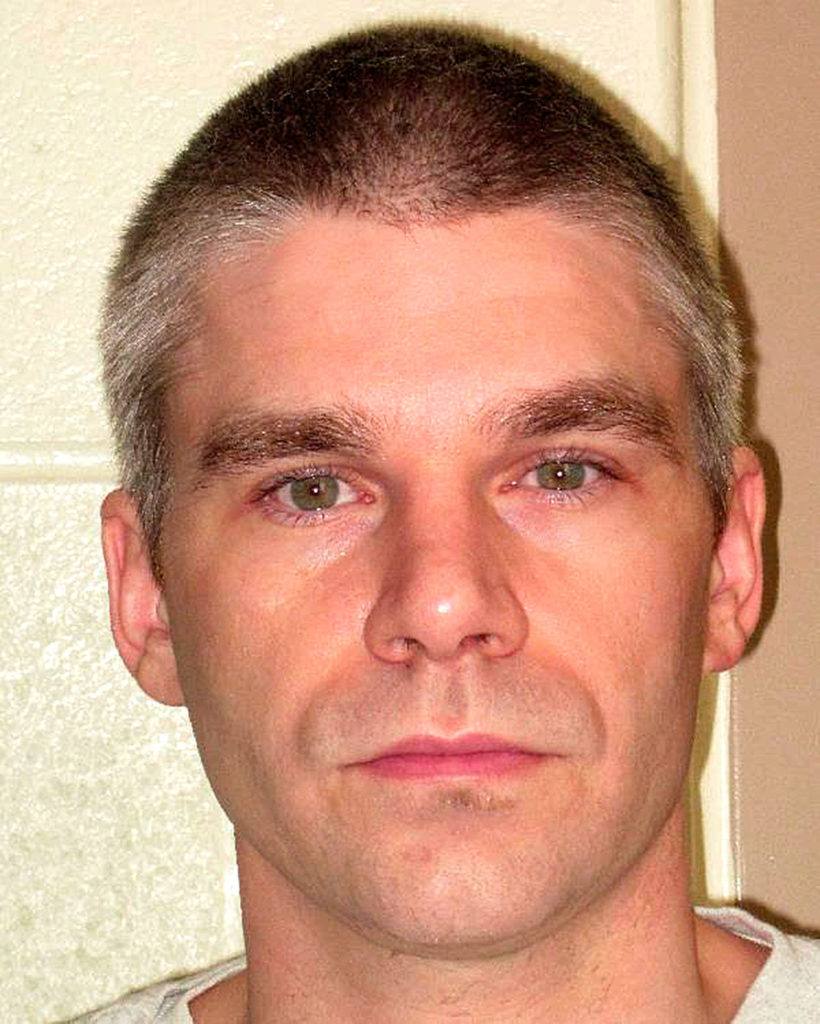 Benjamin Price killed fellow inmate Gordon “Casey” Powell Jr. at the Monroe Correctional Complex in 2015. In the days before the attack, “I looked into his eyes and there was no soul,” another inmate recalled. (Washington State Department of Corrections photo)
