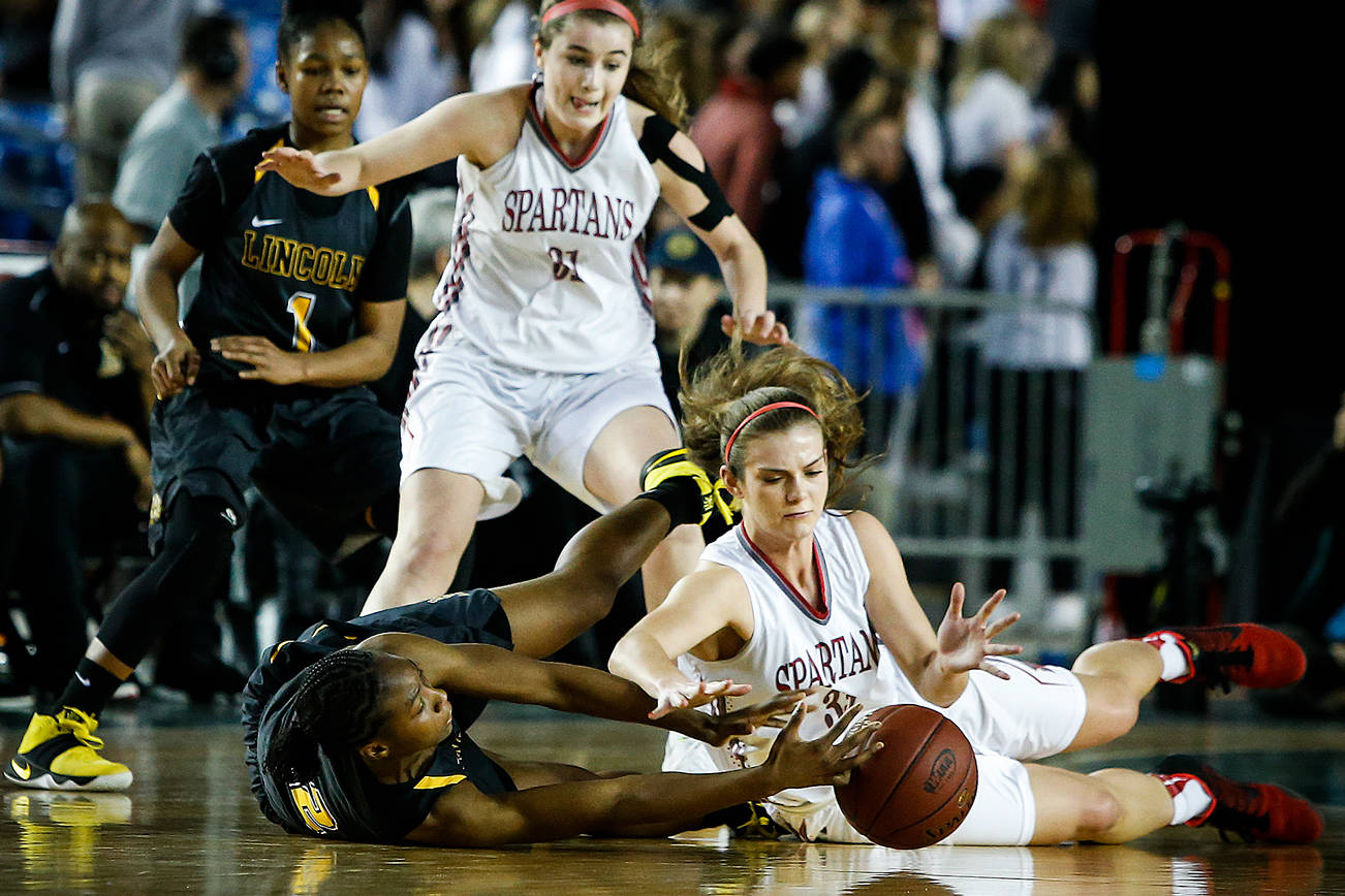 Stanwood girls lose to Lincoln in early-morning quarterfinal