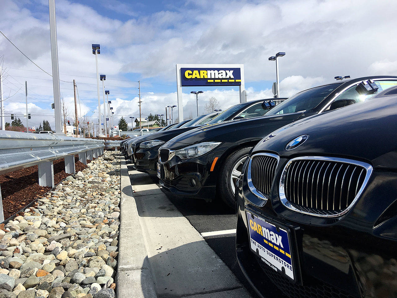 CarMax opened this week in Lynnwood with about 300 cars and trucks available at the lot at 21317 Highway 99. (Jim Davis / The Herald Business Journal)