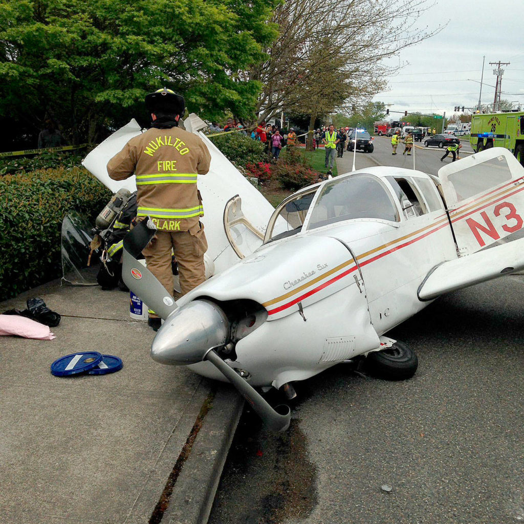 A small plane crashed Tuesday along Mukilteo Speedway. (Mukilteo Police Department)
