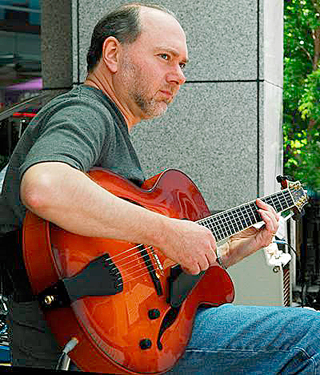 Jazz guitarist Dave Peterson, a 1973 graduate of Cascade High, has played with number of giants in jazz. The former instructor at Cornish College of the Arts will be playing with the Origin Uber Band at 9:15 and 10:30 p.m. Friday at the Conor Byrne Pub, 5140 Ballard Ave. NW in Seattle, during the Ballard Jazz Walk. (Submitted photo)