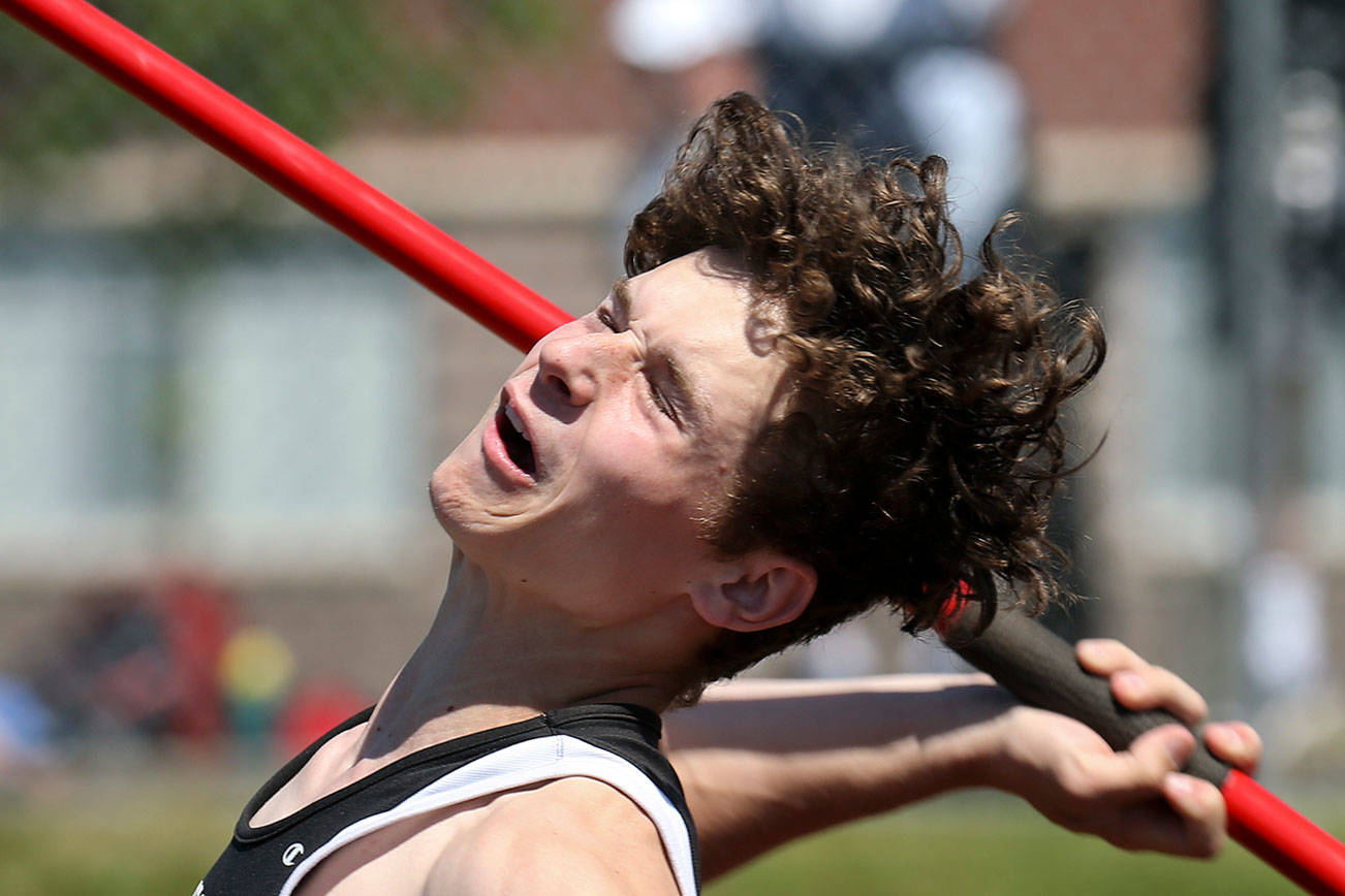 Mountlake Terrace sophomore captures 2A state javelin title