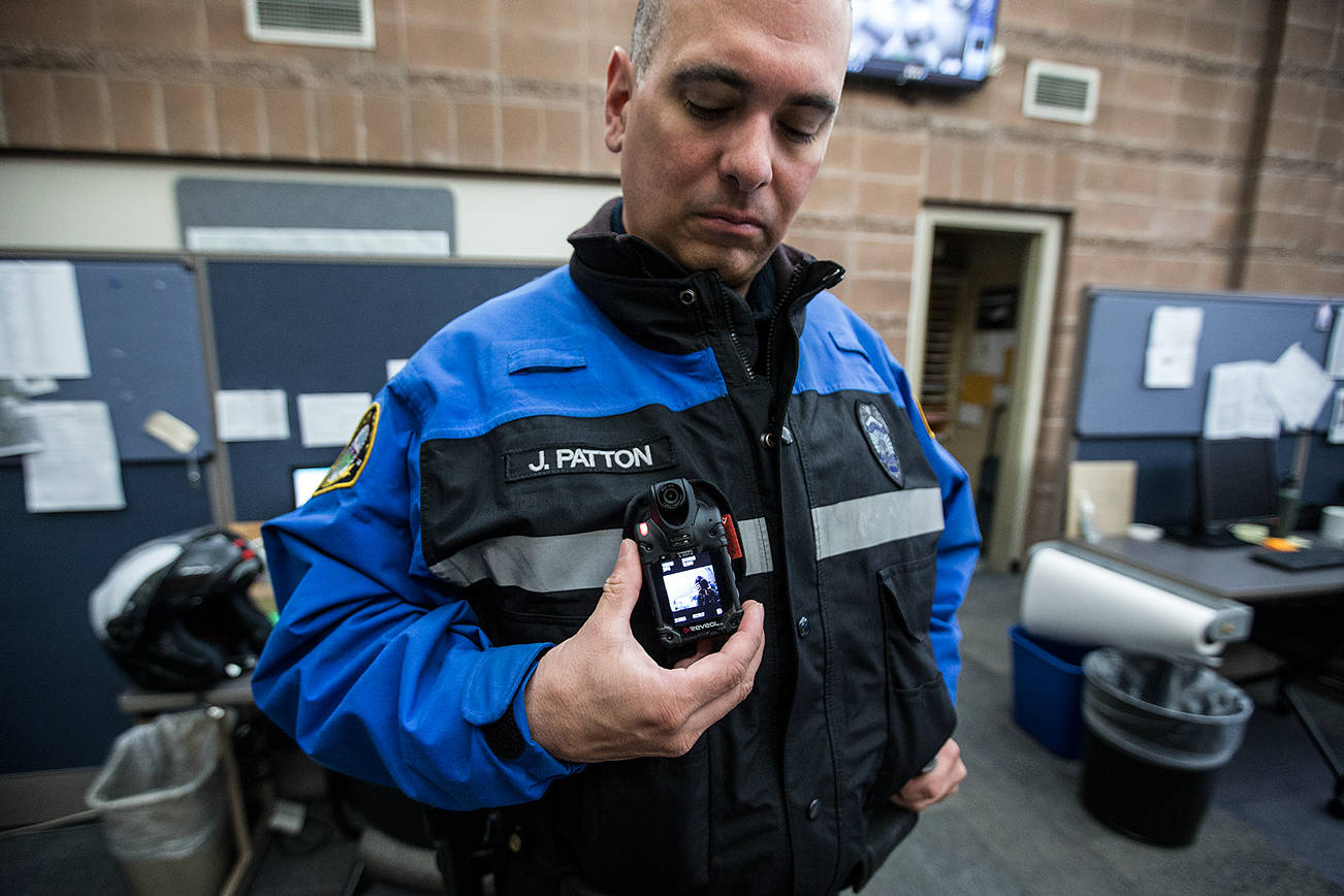 Police body cameras bring transparency — and challenges | HeraldNet.com