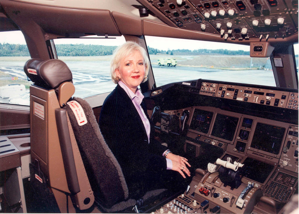 Suzanna Darcy-Hennemann
