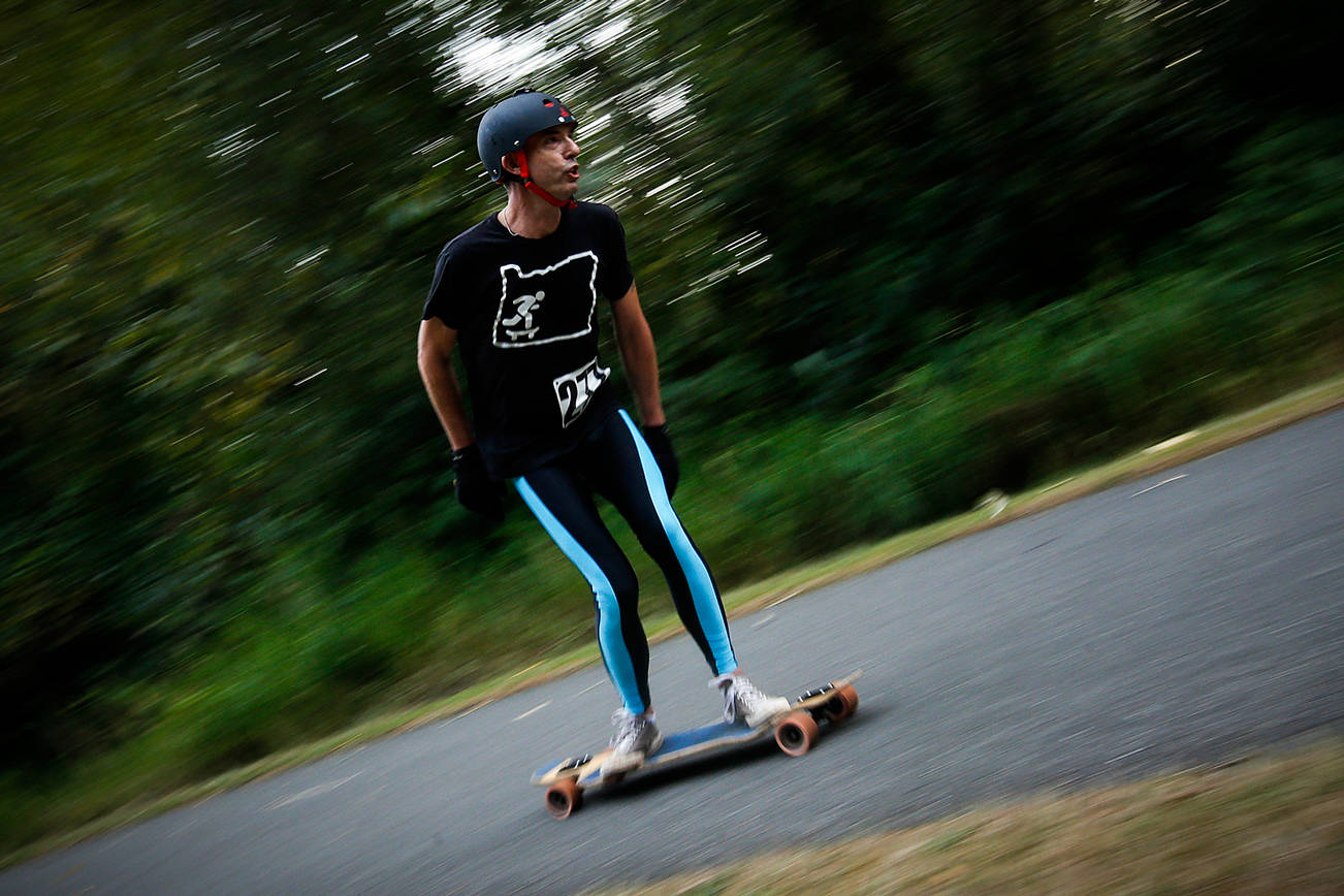 Longboarders from near and far hit the trail in Arlington