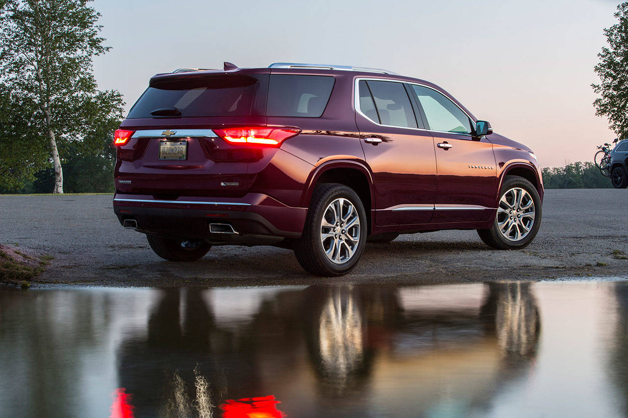 A power liftgate with hands-free operation is a standard feature on the 2018 Chevrolet Traverse LT. (Manufacturer photo)