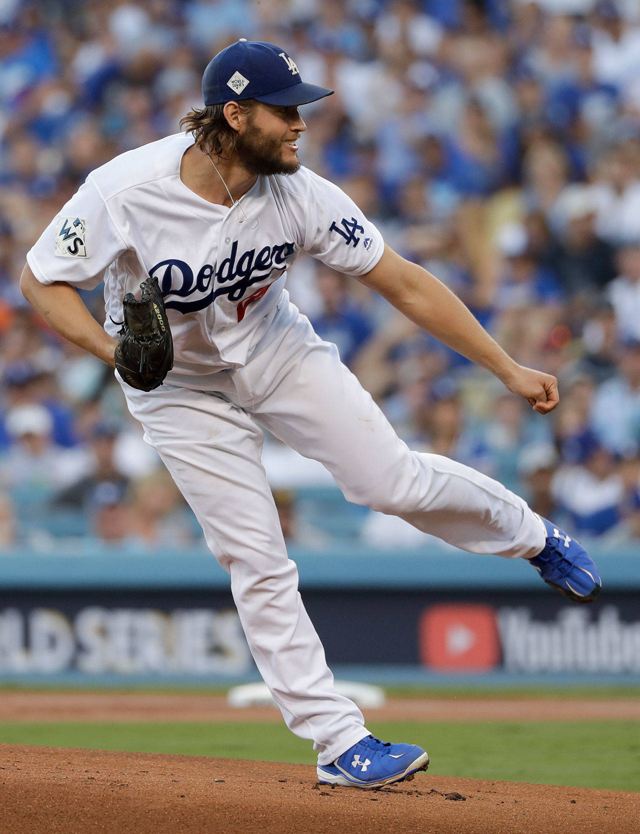 Dominant Kershaw leads Dodgers to win in World Series opener