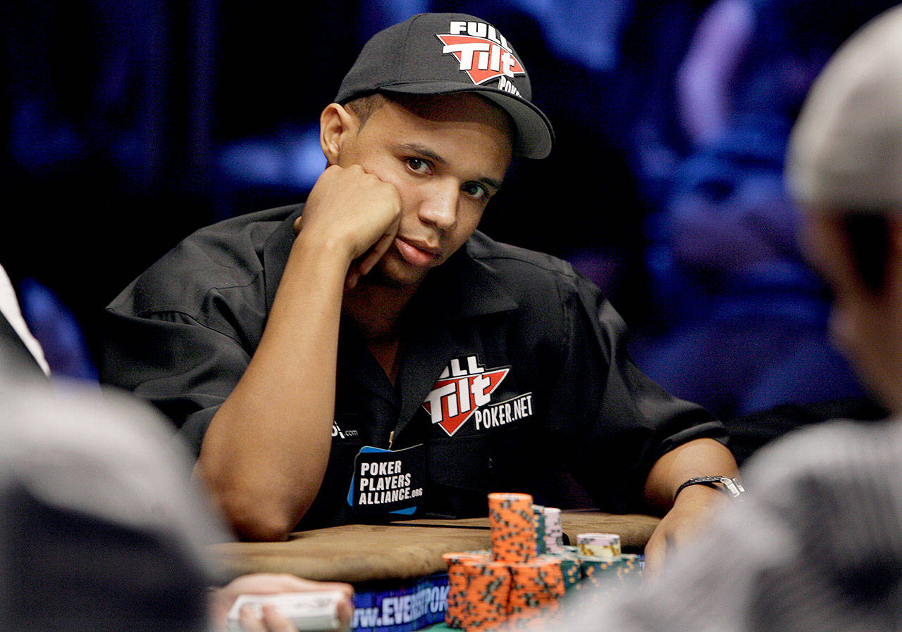 Phil Ivey during the World Series of Poker in 2009. (AP Photo/Laura Rauch, File)