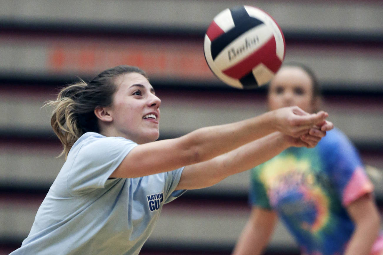 Mountlake Terrace High setter Sophie Parsons bumps the ball during volleyball practice on Monday, Oct. 30, 2017 in Mountlake Terrace, Wa. (Andy Bronson / The Herald)