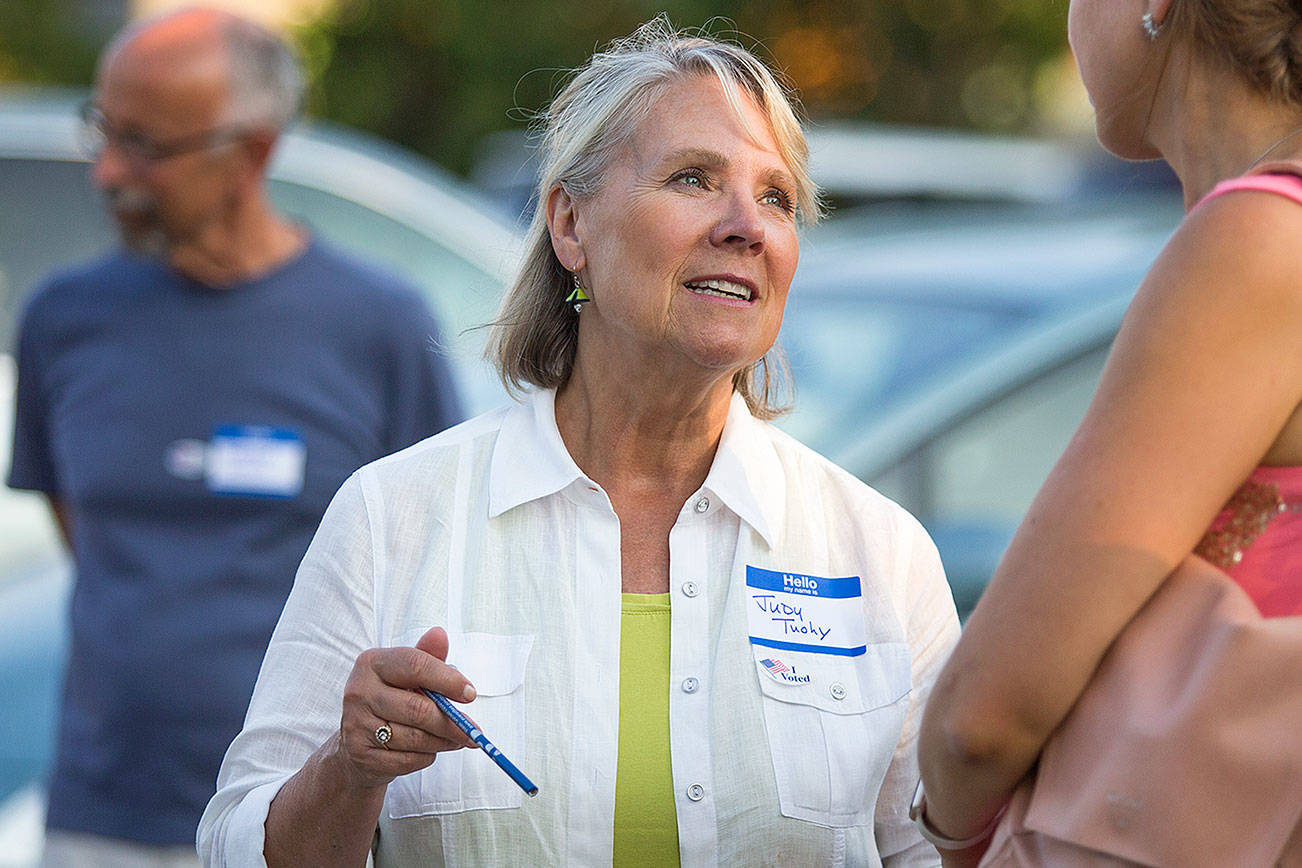 Mayoral candidate Judy Tuohy talks with voters at a National Night Out event held at the Evergreen Branch Library on Tuesday, Aug. 1, 2017 in Everett, Wa. (Andy Bronson / The Herald)
