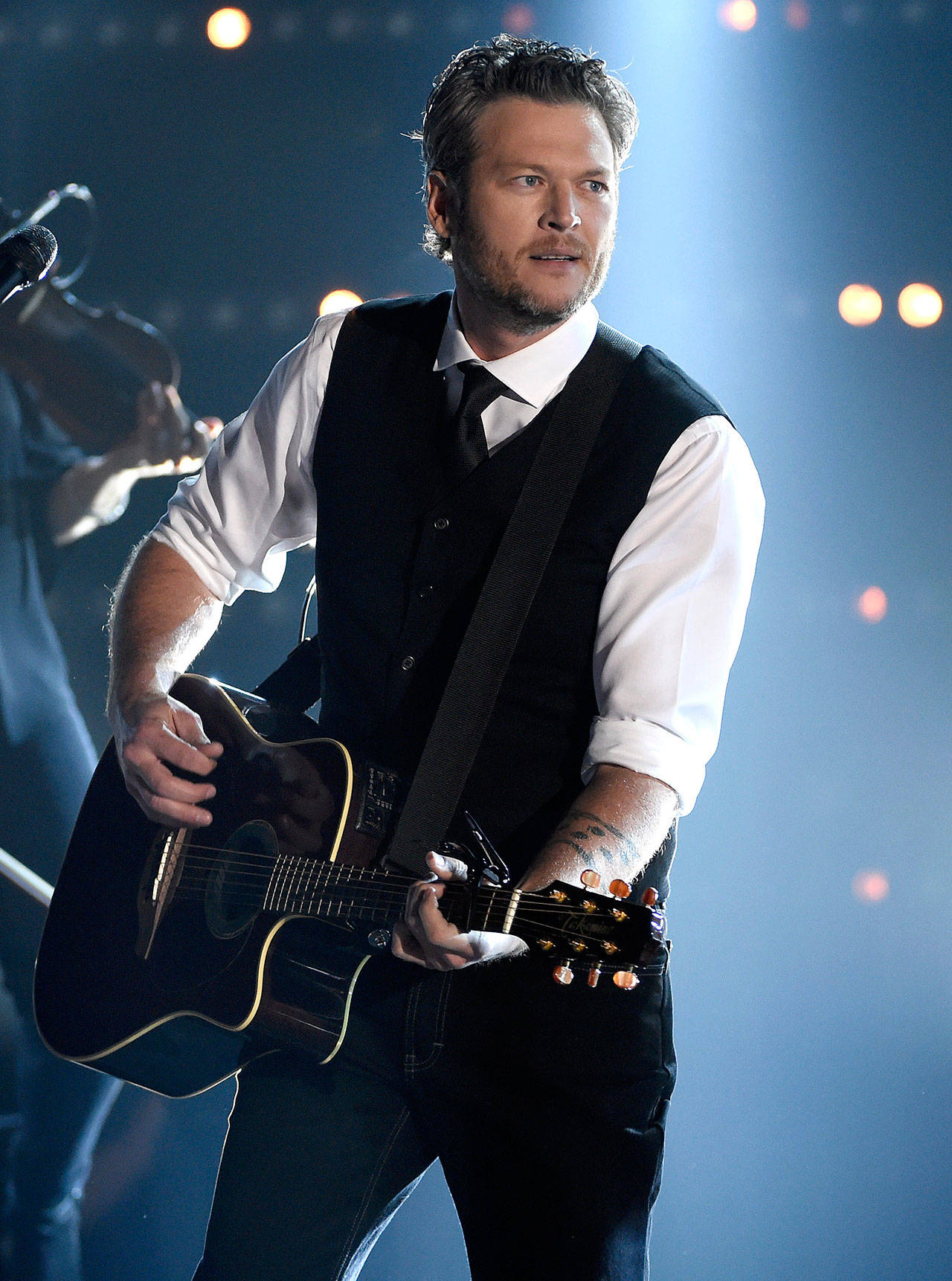 Blake Shelton performs at the 49th annual CMA Awards in Nashville, Tennessee, in 2015. Shelton was named as People magazine’s 2017 Sexiest Man Alive. (Associated Press file)