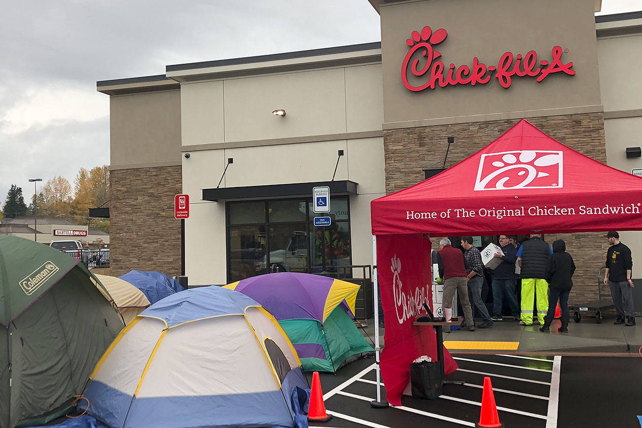 New Chick-fil-A draws dozens of campers in Bothell