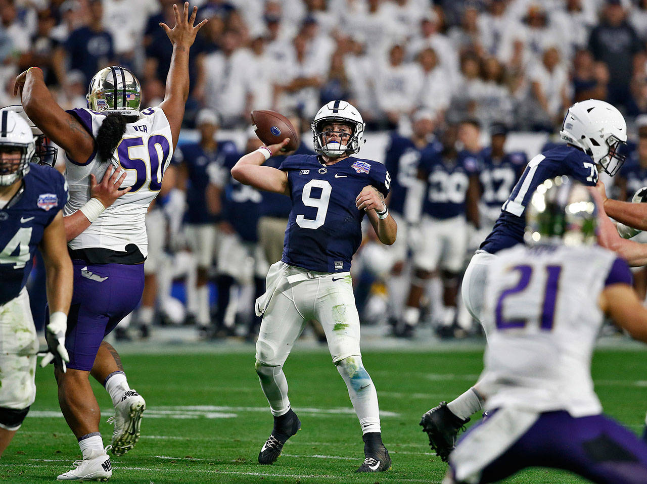 Penn State quarterback Trace McSorley (9) throws against Washington during the second half of the Fiesta Bowl Dec. 30, 2017, in Glendale, Ariz. (AP Photo/Ross D. Franklin)