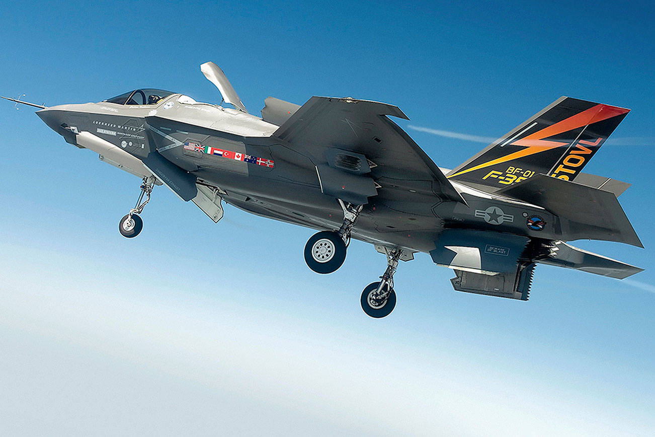 F-35 fighter costs, $1 trillion over 60 years, draw scrutiny