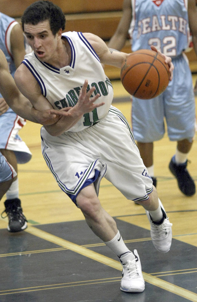 Shorewood’s Stuart Harvey drives to the hoop during a game against Chief Sealth in 2007. Harvey’s 54-point performance in 2008 remains a record for current Wesco 4A and 3A schools. (Jeff Faddis photo)
